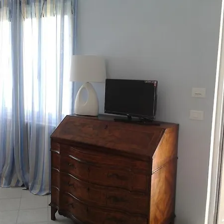 Nocleg ze śniadaniem Le Sirene 4*