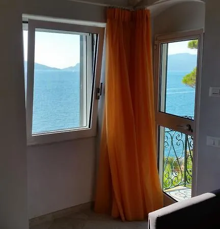 Le Sirene Nocleg ze śniadaniem